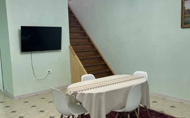 Черные камни