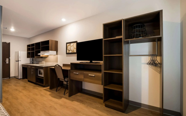 WoodSpring Suites Moreno Valley
