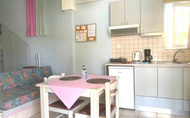 Ermis Suites