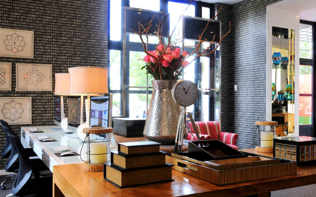 Radisson Ciudad Empresarial