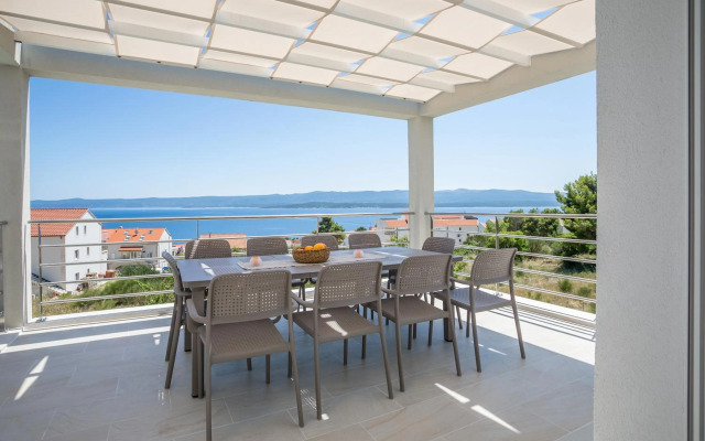 Villa Bol Brac save 15 percent on Split-villas com