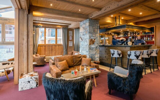 Hôtel L’Aiguille Percée