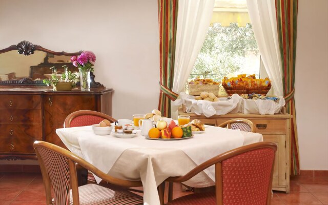 Aparthotel Englovacanze