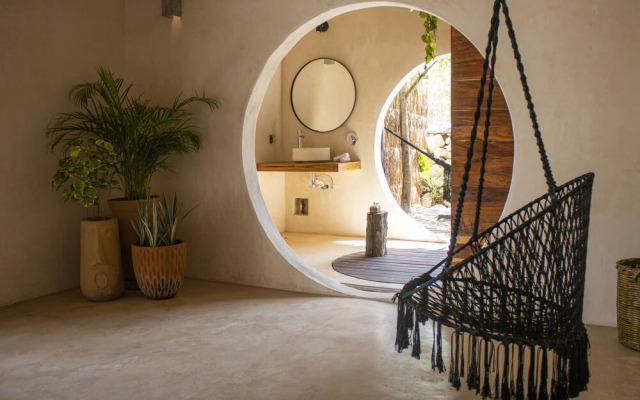 BH HOTEL & CENOTE TULUM - Adults Only