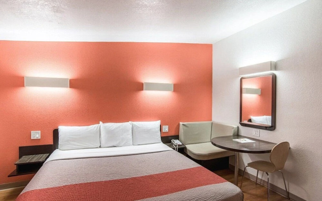 Ocotillo Apartments & Hotel