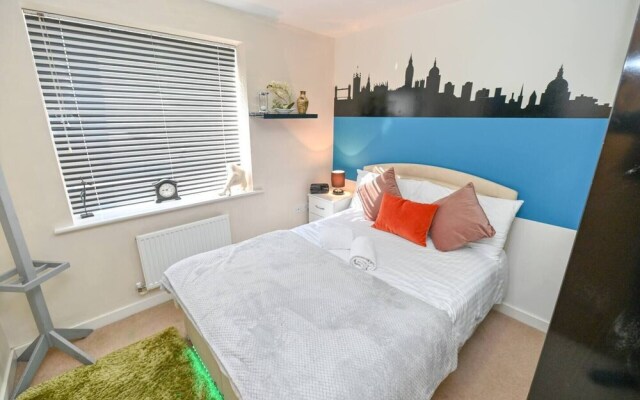 Tennyson Two Bedroom Apartment