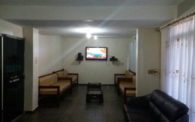 Candeias Hotel Gold Fish