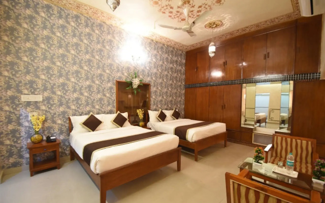 Virasat Mahal Heritage Hotel