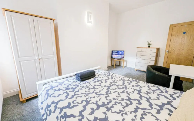 Central Southsea Guest House