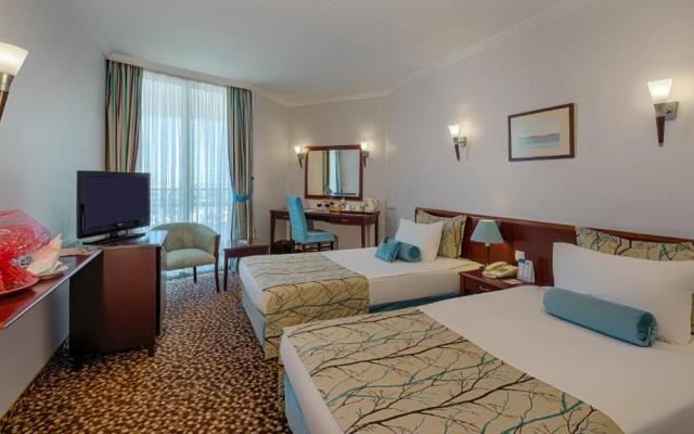 Best Western Plus Khan Hotel