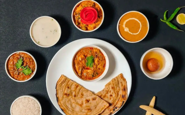 OYO 12020 Hotel Ratna Regency