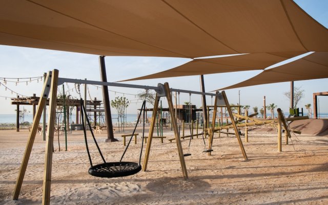 Bab Al Nojoum Hudayriyat Camp