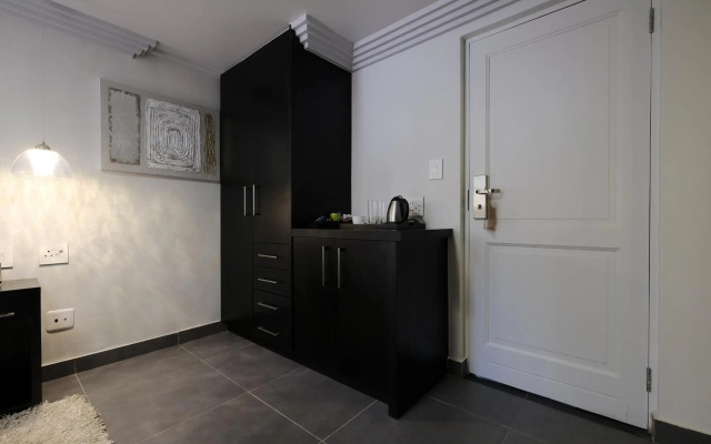 Villa Moyal
