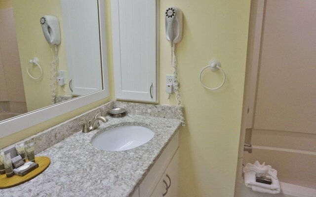 Marina One Bedroom Villa by RedAwning