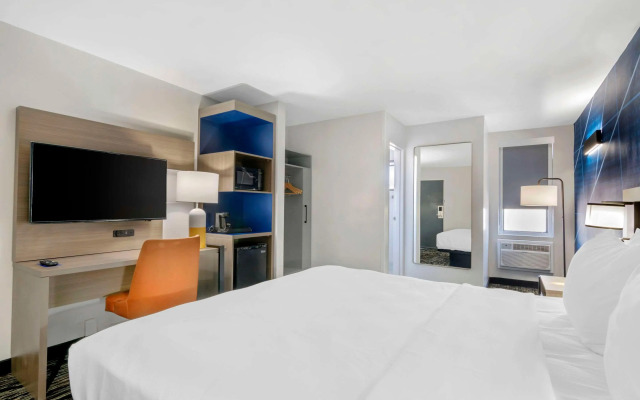 Comfort Inn Kansas City Midtown