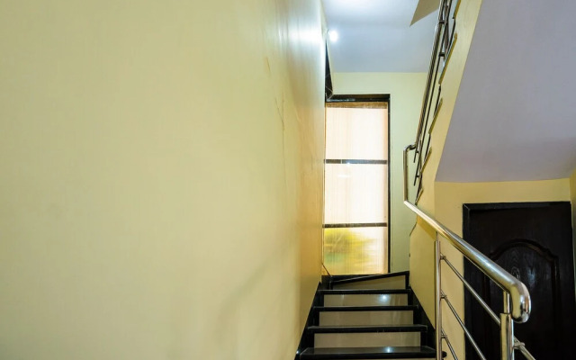 OYO 22027 Home Graceful 3BHK Lonavala