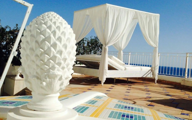 Villa Boheme Exclusive Luxury Suites