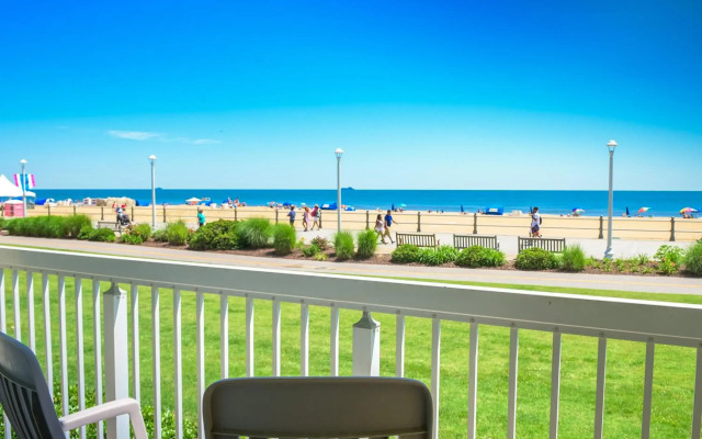 Oceanfront Inn