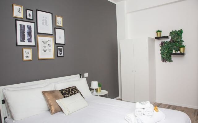 Home Hotel - Paruta 65