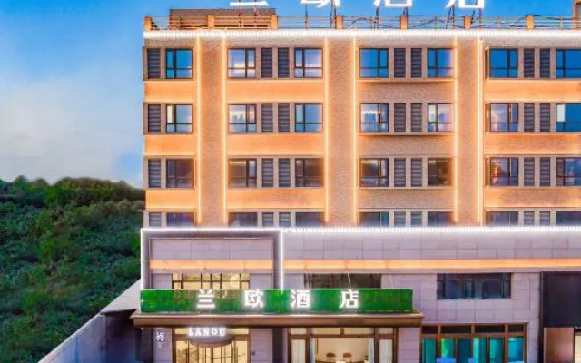 Lanou Hotel – Exterior – Weinan