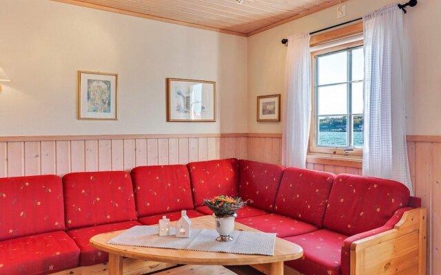 6 Person Holiday Home in Brekstad-by Traum