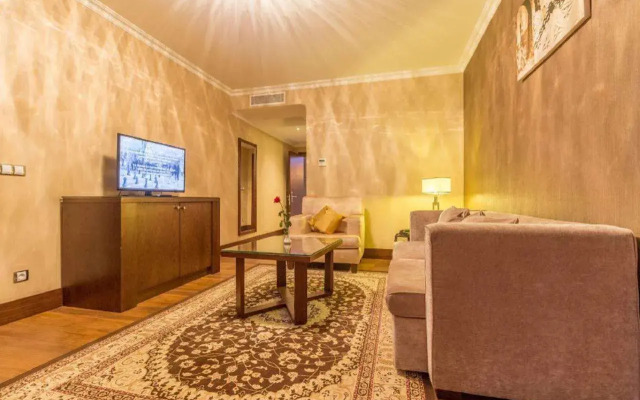 Hotel Tadj El Mouada