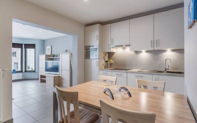 Pleasant Apartment Near the Seafront