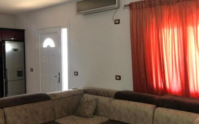 Apartment Besniku Ksamil