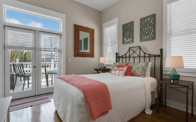 Shore Fun at Destin Pointe