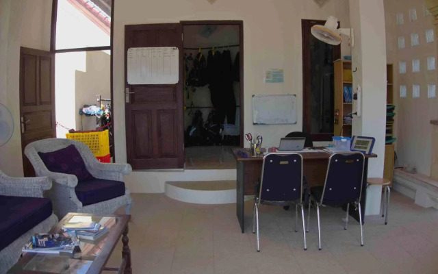 Bali Fab Dive Center - Hostel