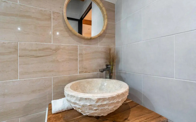 BALI ROOM / Magnifique studio évasion JACCUZI