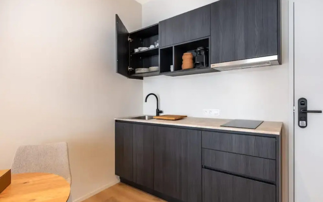 Stylishly Renovated Studio in Ghent s Lively Center