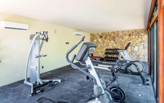 Penthouse Studio with Gym, Swimming-pool, Outdoor BBQ, Aldea Savia