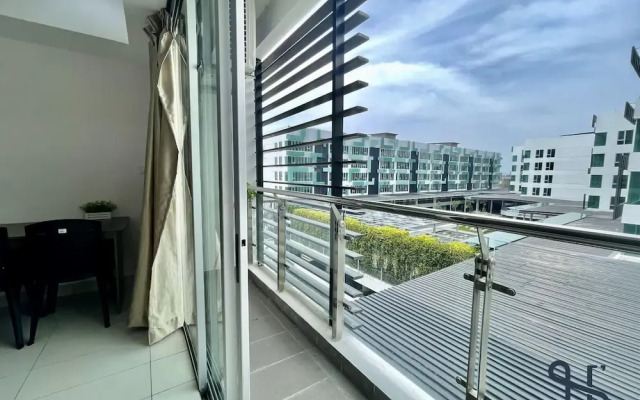 Homesuite' Home at Aeropod SOVO
