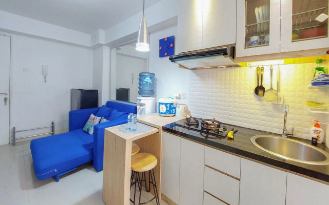 Comfort And Nice 2Br At Bassura City Apartment