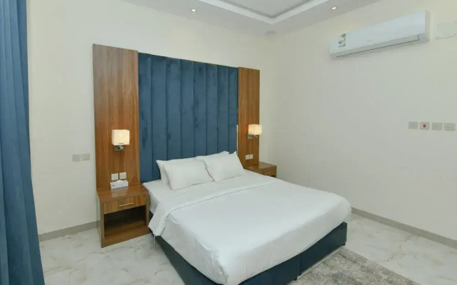 Oasis Suite Hotel Apartments