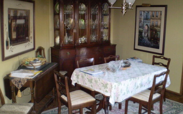 Desert Oasis Bed and Breakfast