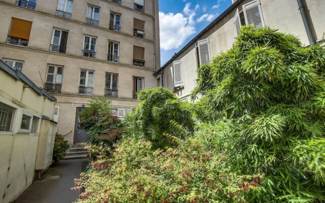 Cosy apt for 2 close to Eiffel Tower