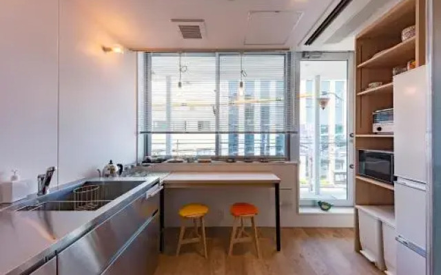 plat hostel keikyu kamakura wave