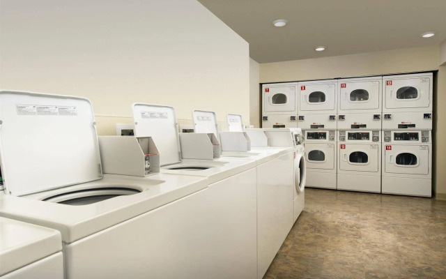 Extended Stay America Suites - Denver - Airport