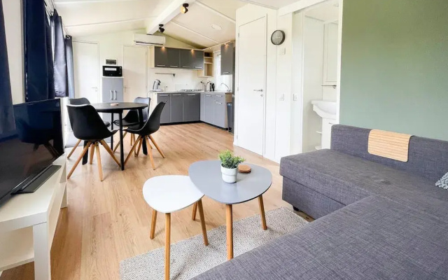 Chalet in Friesland Near Wadden Sea & Franeker