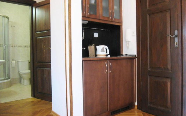 Residence Thunovska 19