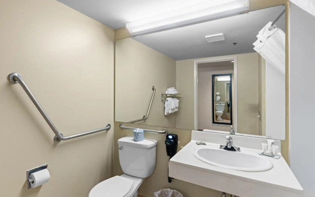 Country Inn & Suites by Radisson, Saskatoon, SK