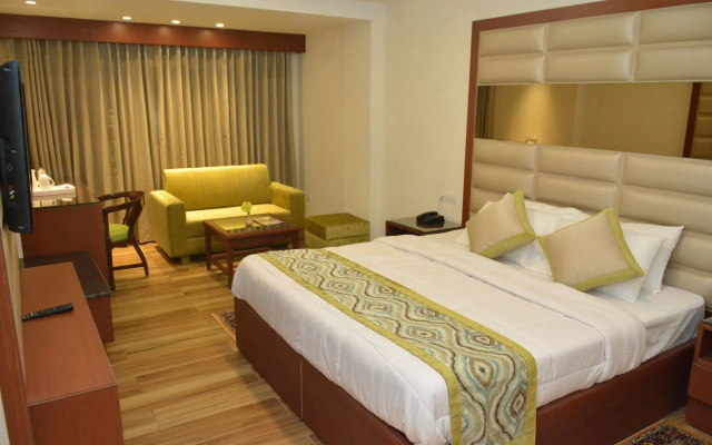 Hotel Ambica Katra