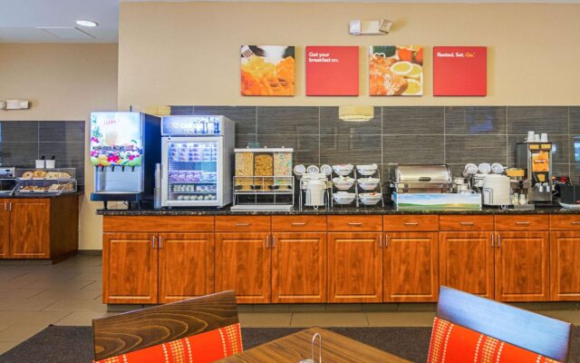 Comfort Suites Grayslake near Libertyville North