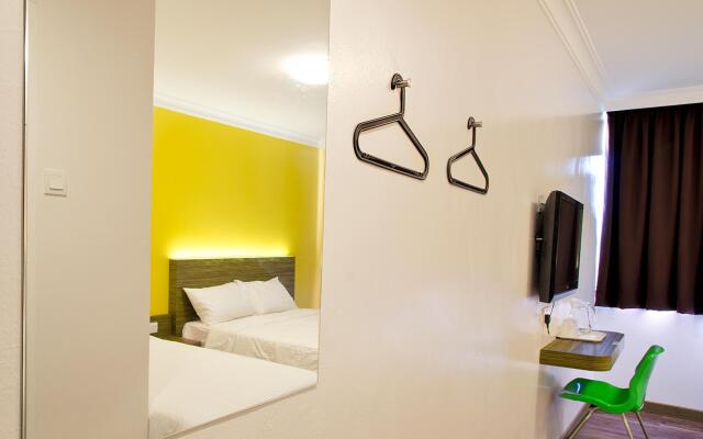 Parkland Hotel
