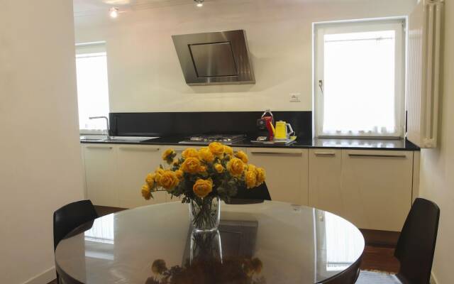 Sarai Apartments