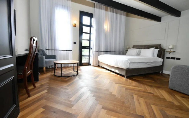Jaffa King Gallery Boutique Hotel
