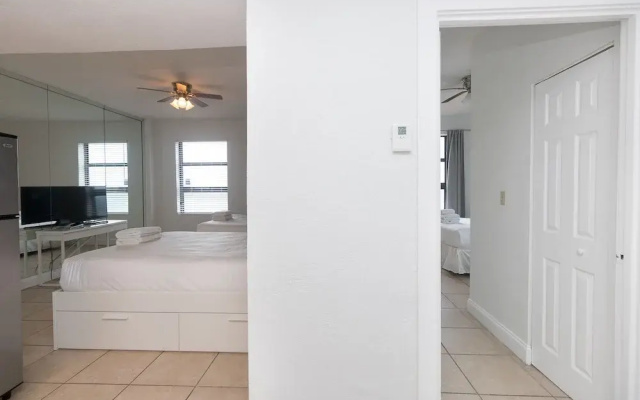 791 Ocean View Hollywood Beach