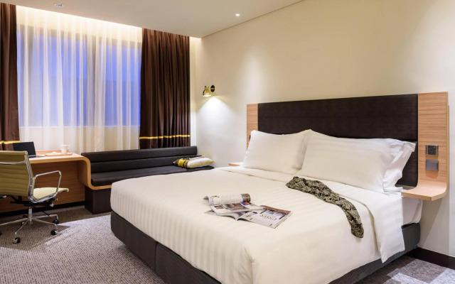 Camlux Hotel
